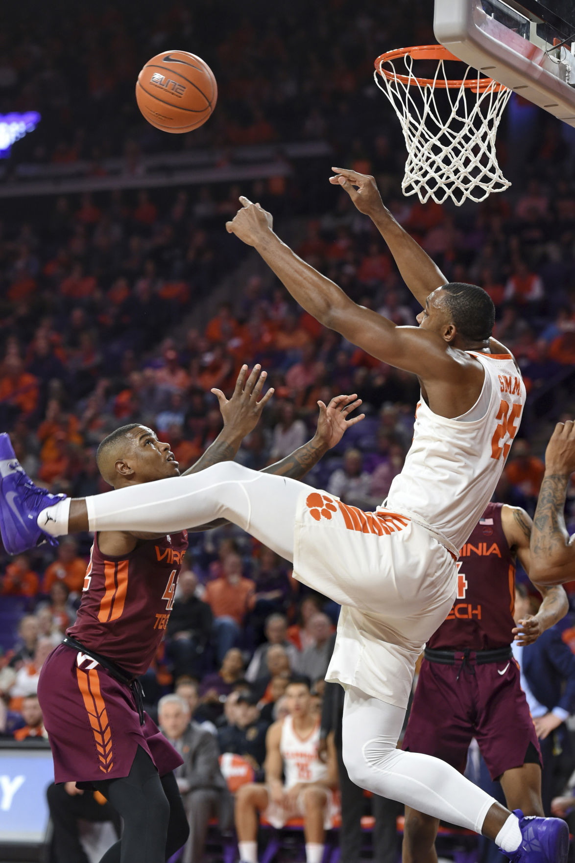 APTOPIX Virginia Tech Clemson Basketball